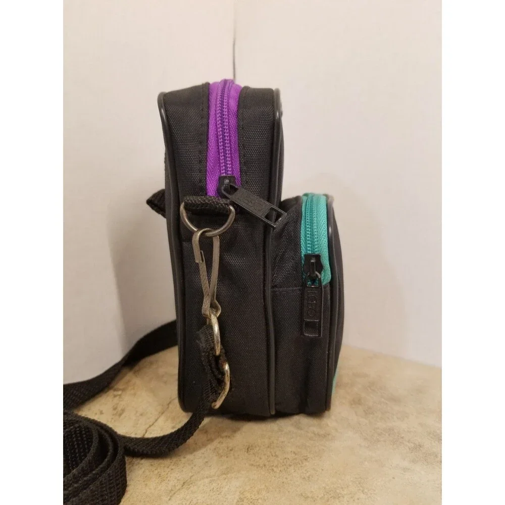 Retro Lebo Voyager Padded Camera Bag Zipper Accents Adjustable Shoulder Strap